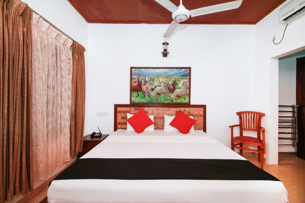 Jkab Beach Resort Trikunamalaja Zewnętrze zdjęcie